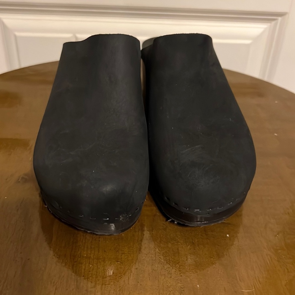 Bryr Clogs Gabe Monochrome Block Heel Black Size 9